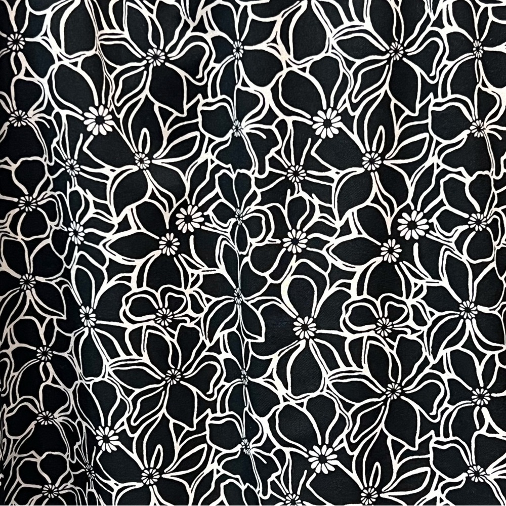 T by Talbots Black and White Floral Athletic casual A Line Skort Sz XS - Picture 3 of 9